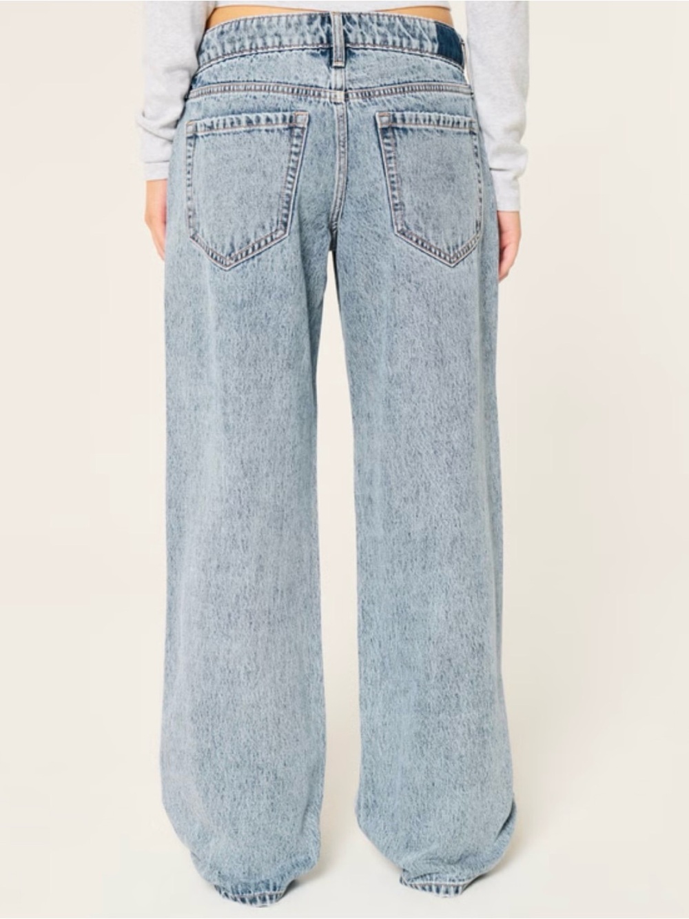 Hollister Baggy low rise jeans size 4